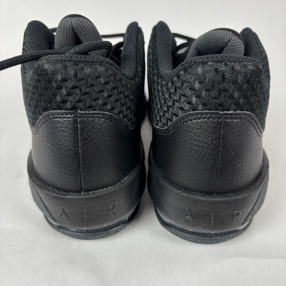 Nike, Jordan Max Aura 3 (GS,) Sneakers, All Black Leather, - Picture 7 of 15